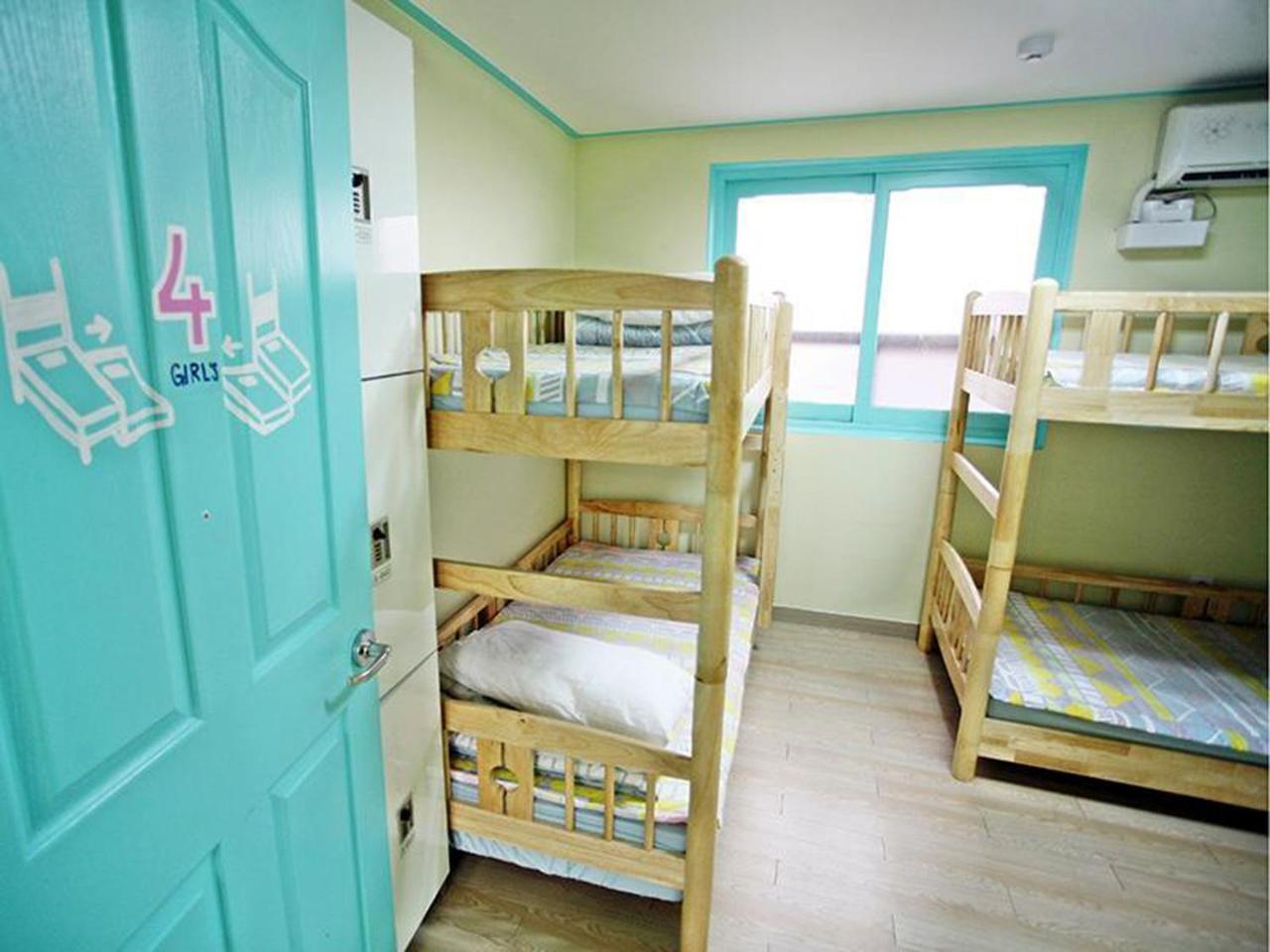 Fun Fun Stay Guesthouse Seul Zewnętrze zdjęcie