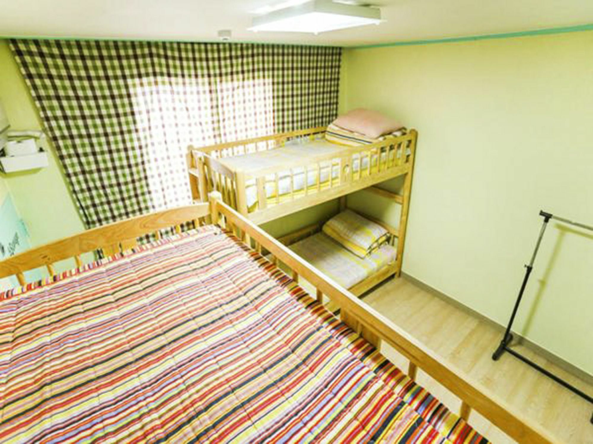 Fun Fun Stay Guesthouse Seul Zewnętrze zdjęcie